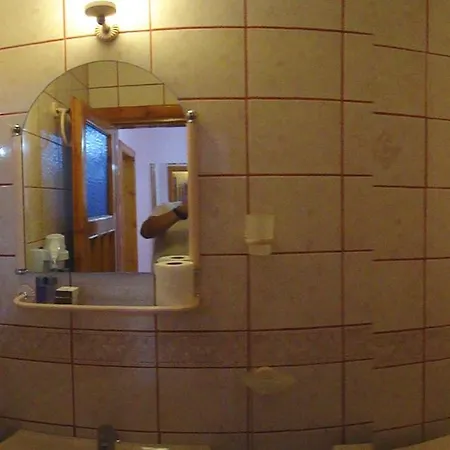 Lanova Hotel