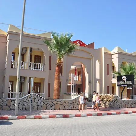 Lanova فندق 2*